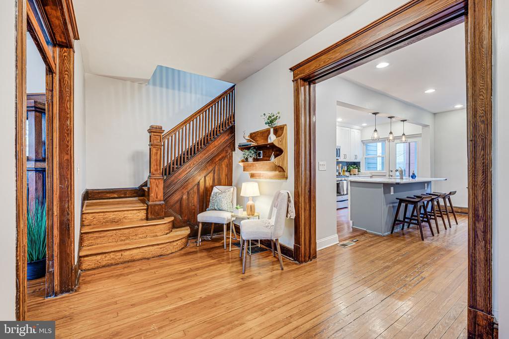 703 TAYLOR STREET NW