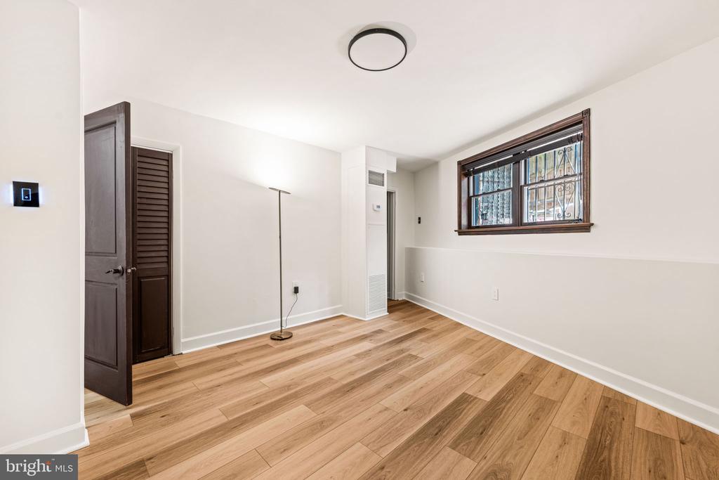333 2ND STREET NE 106
