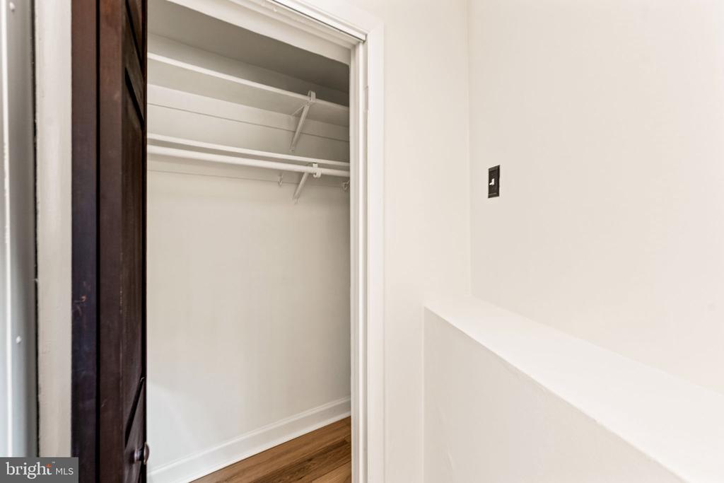 333 2ND STREET NE 106