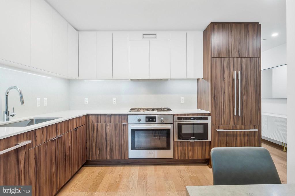37 L STREET SE 101