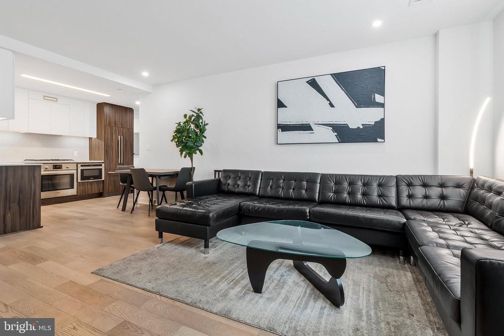 37 L STREET SE 101