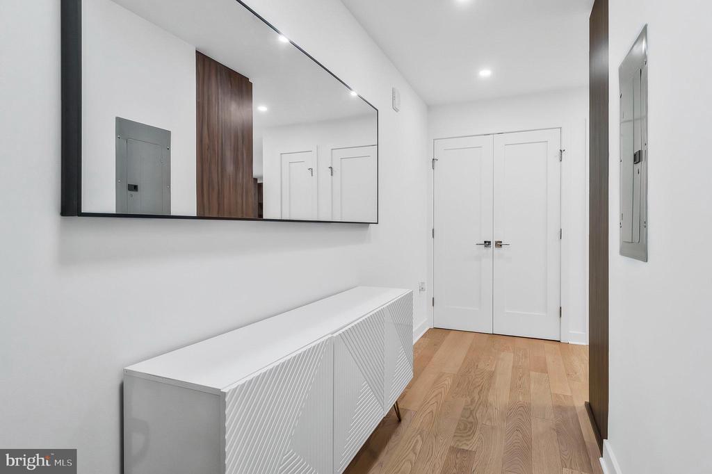 37 L STREET SE 101