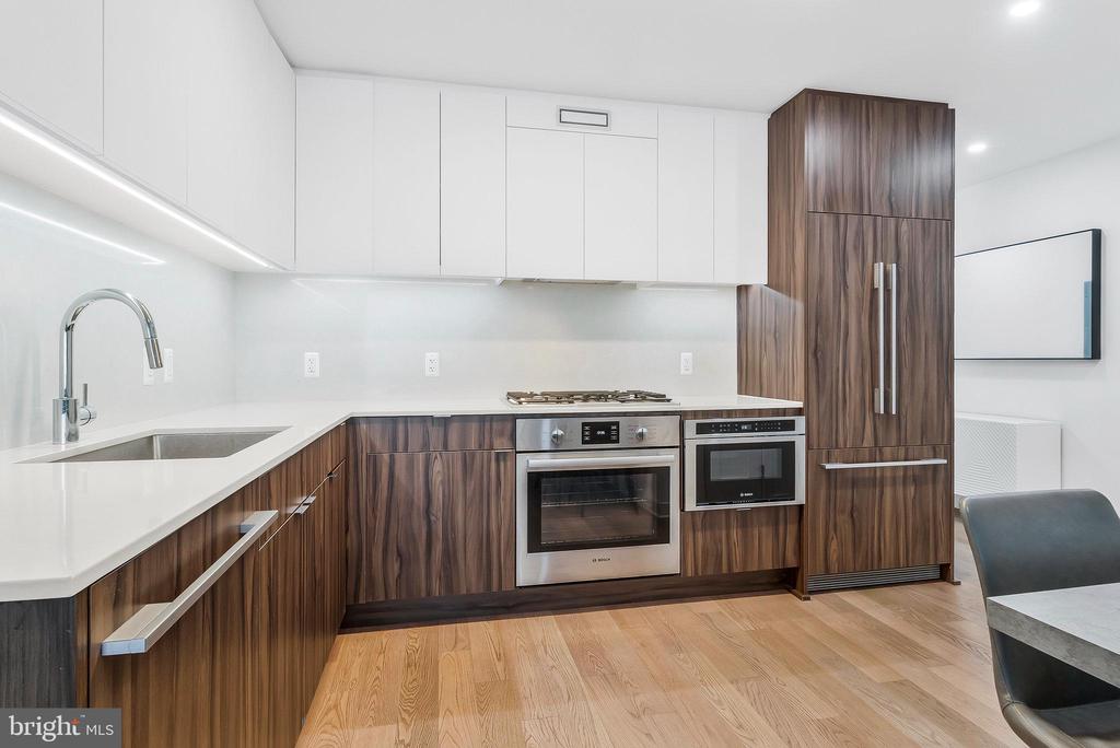 37 L STREET SE 101