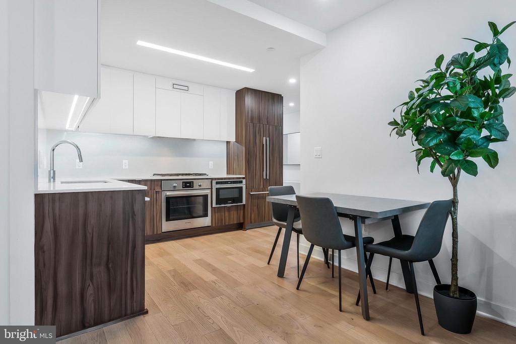 37 L STREET SE 101