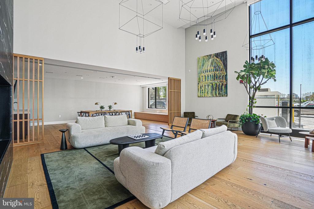 37 L STREET SE 101