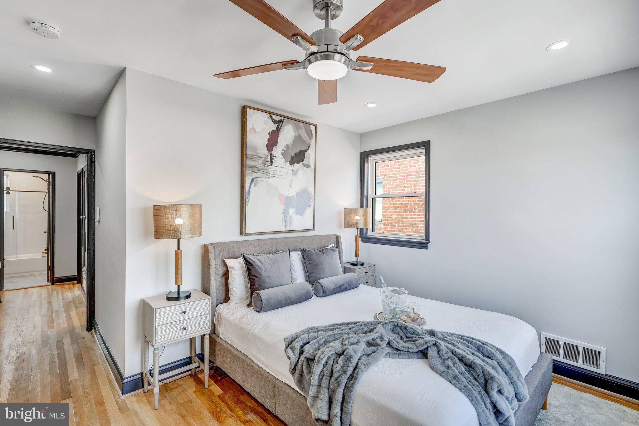 761 KENNEDY STREET NE