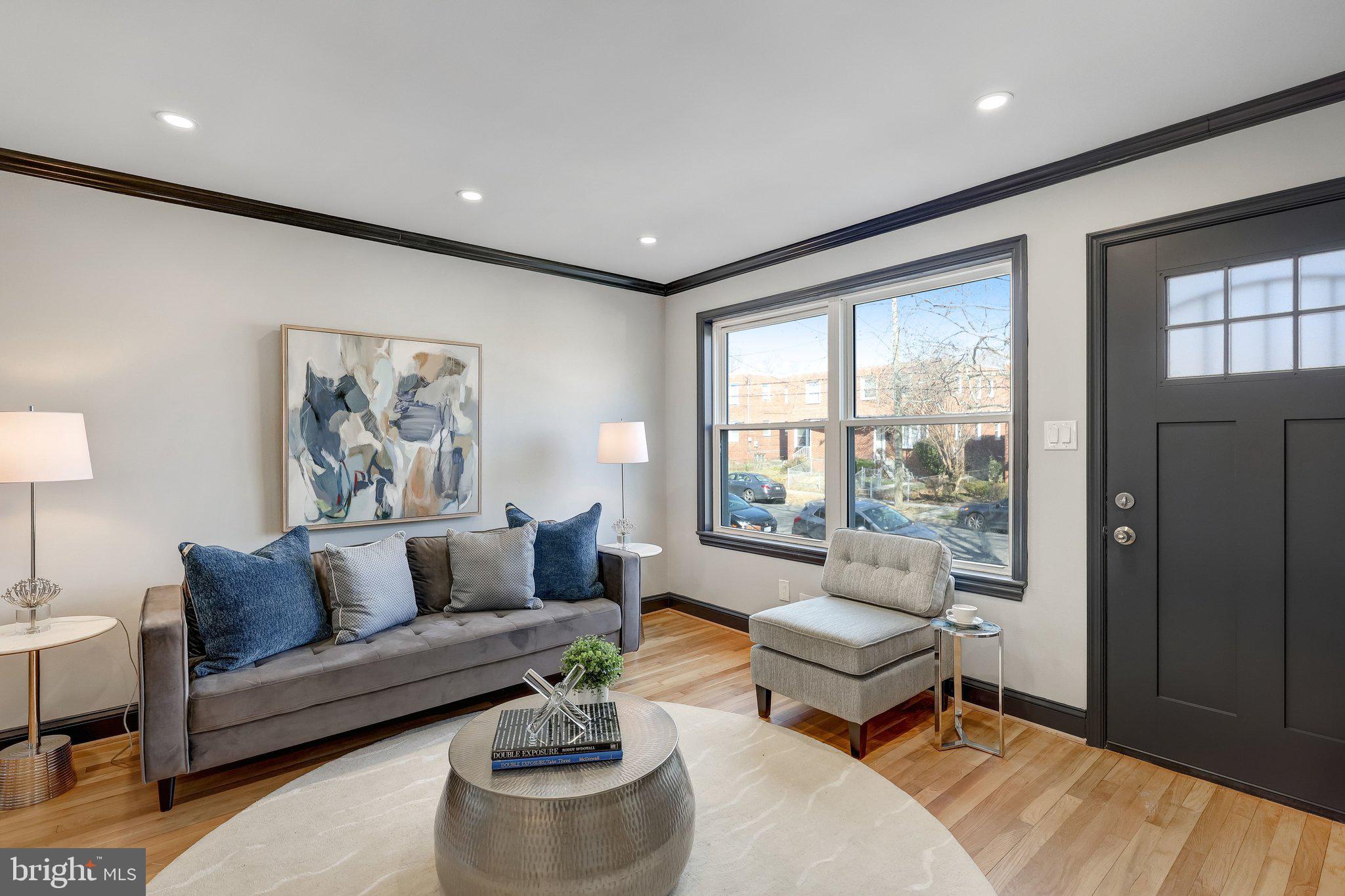 761 KENNEDY STREET NE