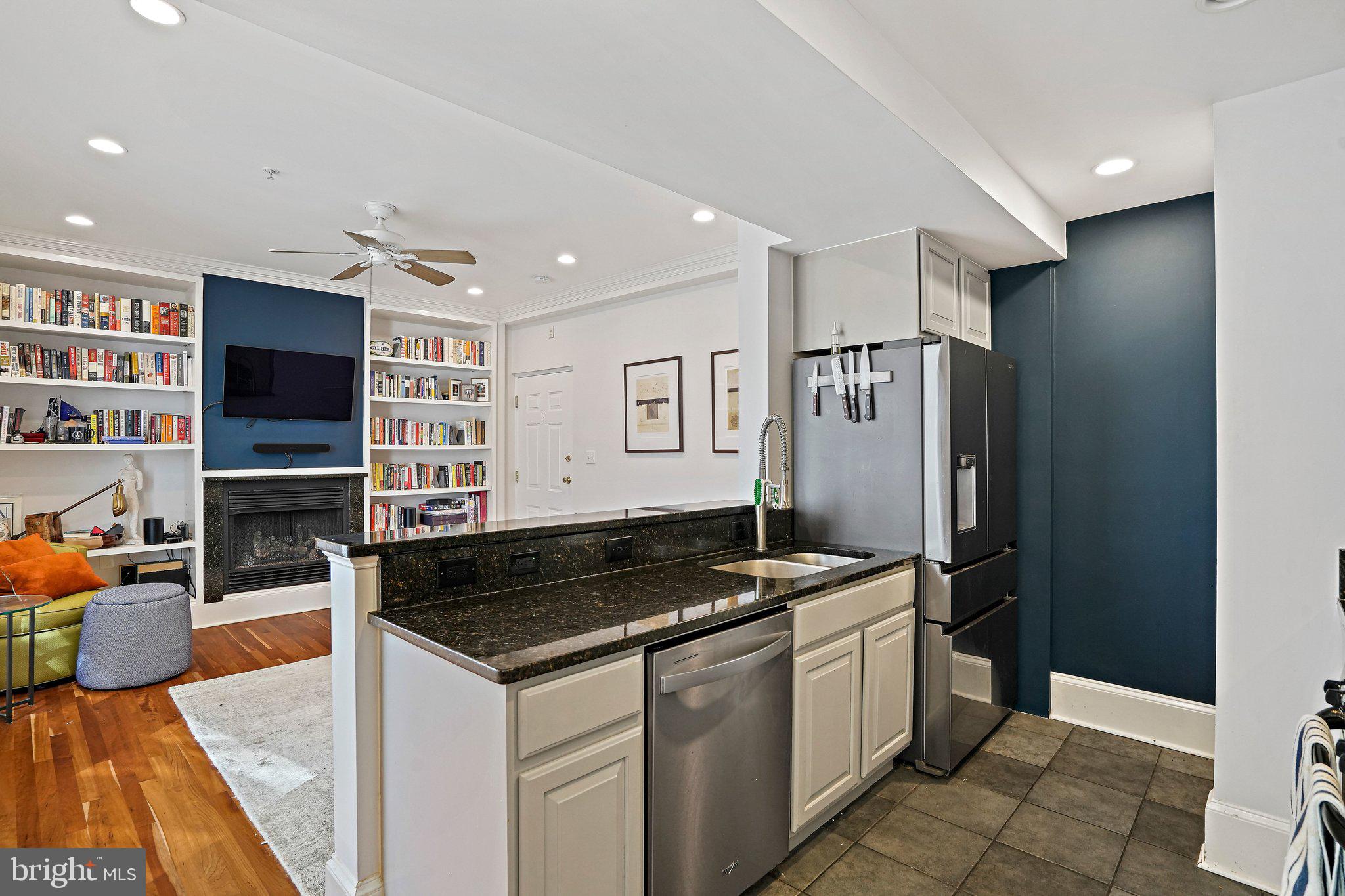 1212 M STREET NW 302