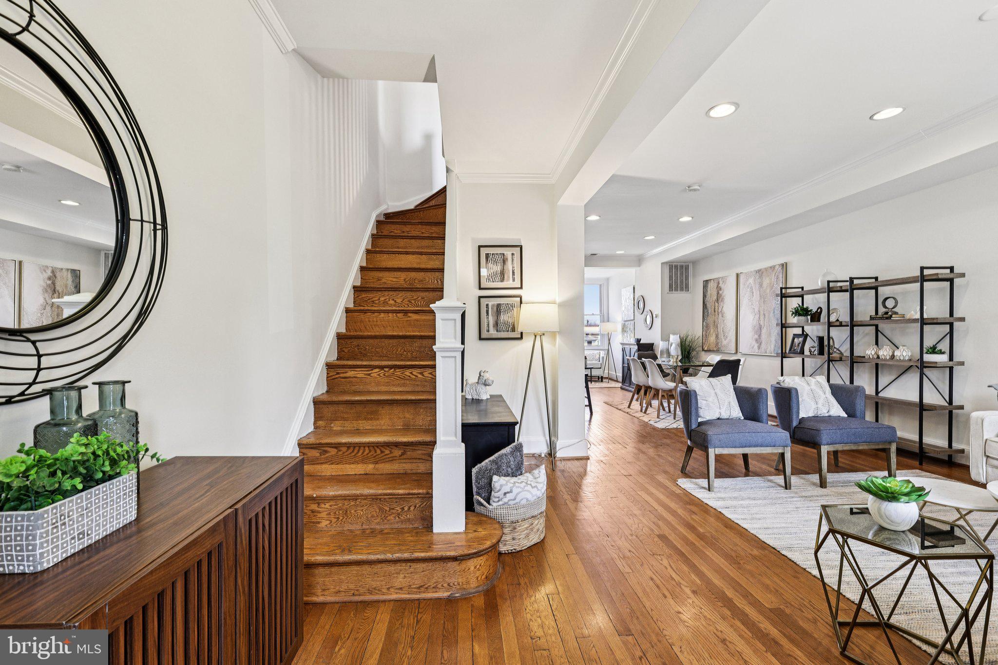 617 FARRAGUT STREET NW