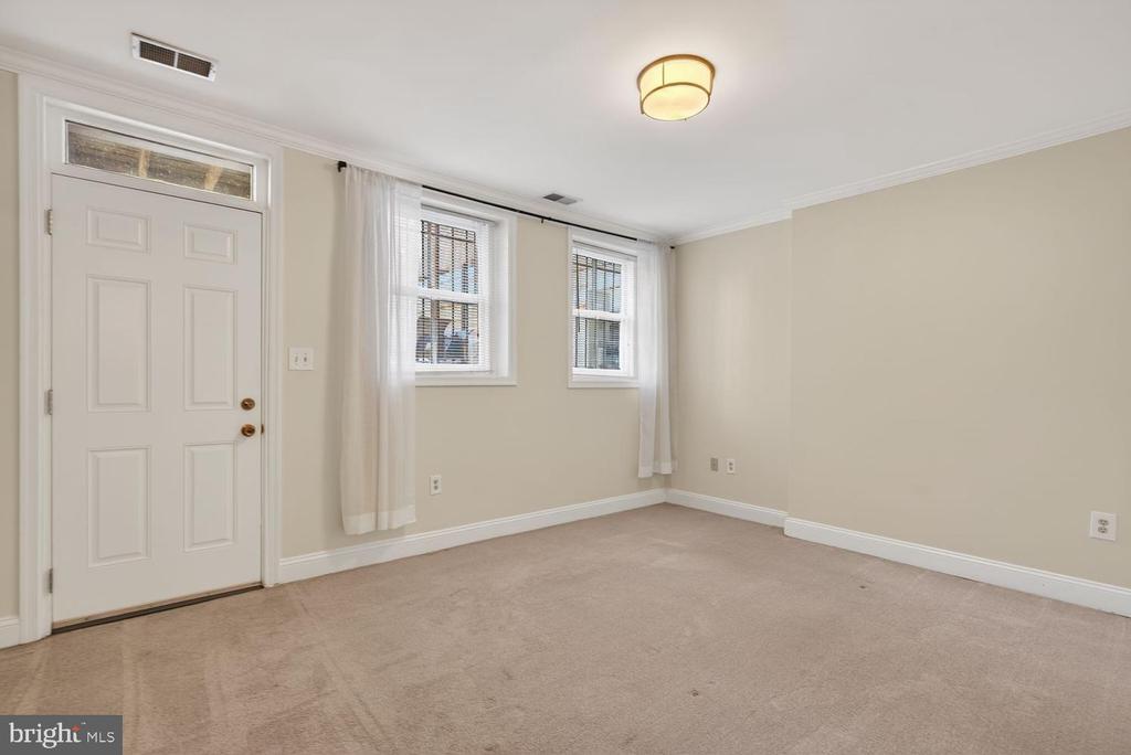 1313 12TH STREET NW