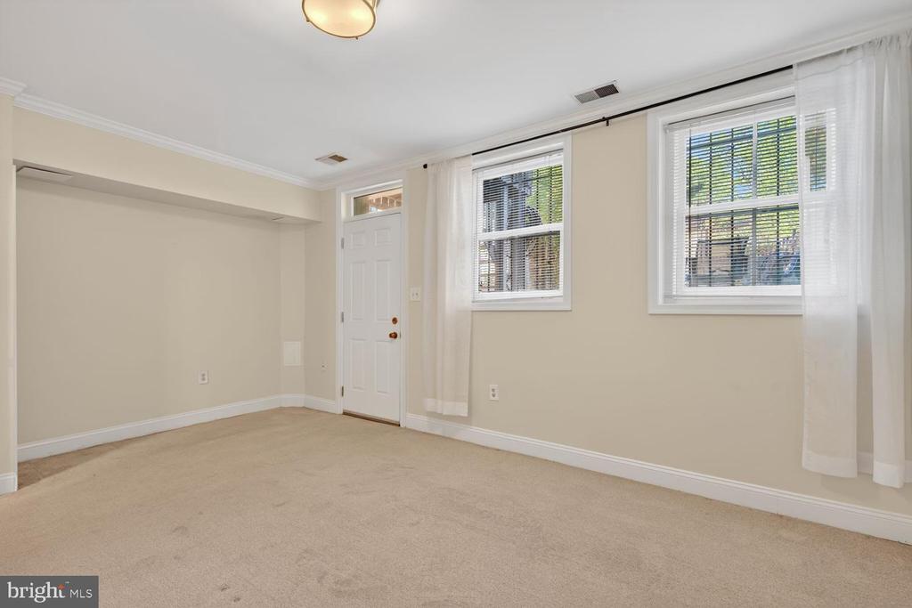 1313 12TH STREET NW