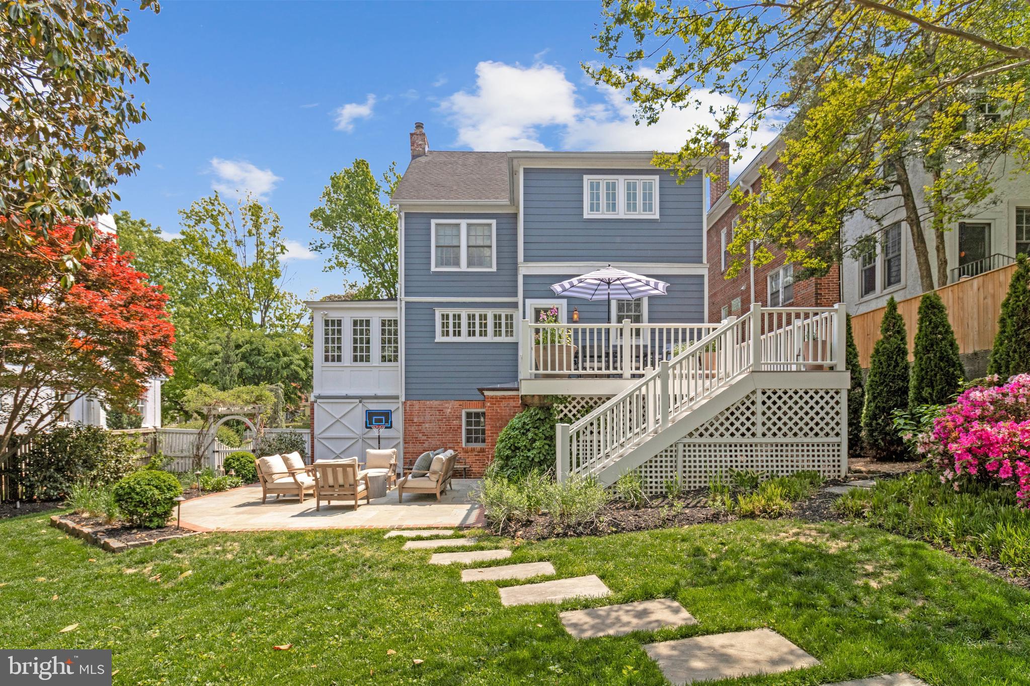 3711 MCKINLEY STREET NW