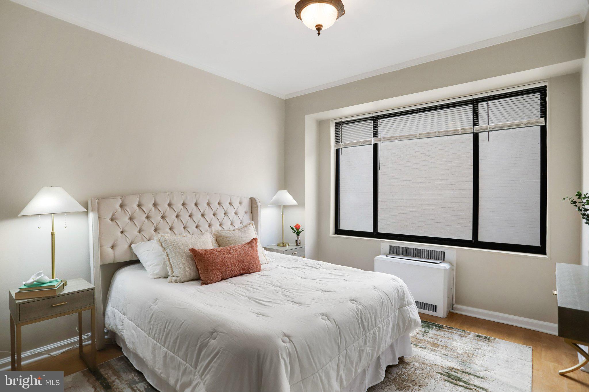 1 SCOTT CIRCLE NW 302