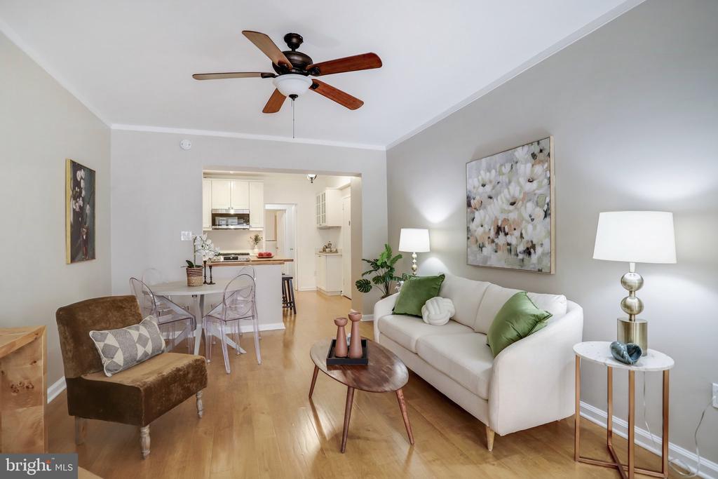 1 SCOTT CIRCLE NW 302