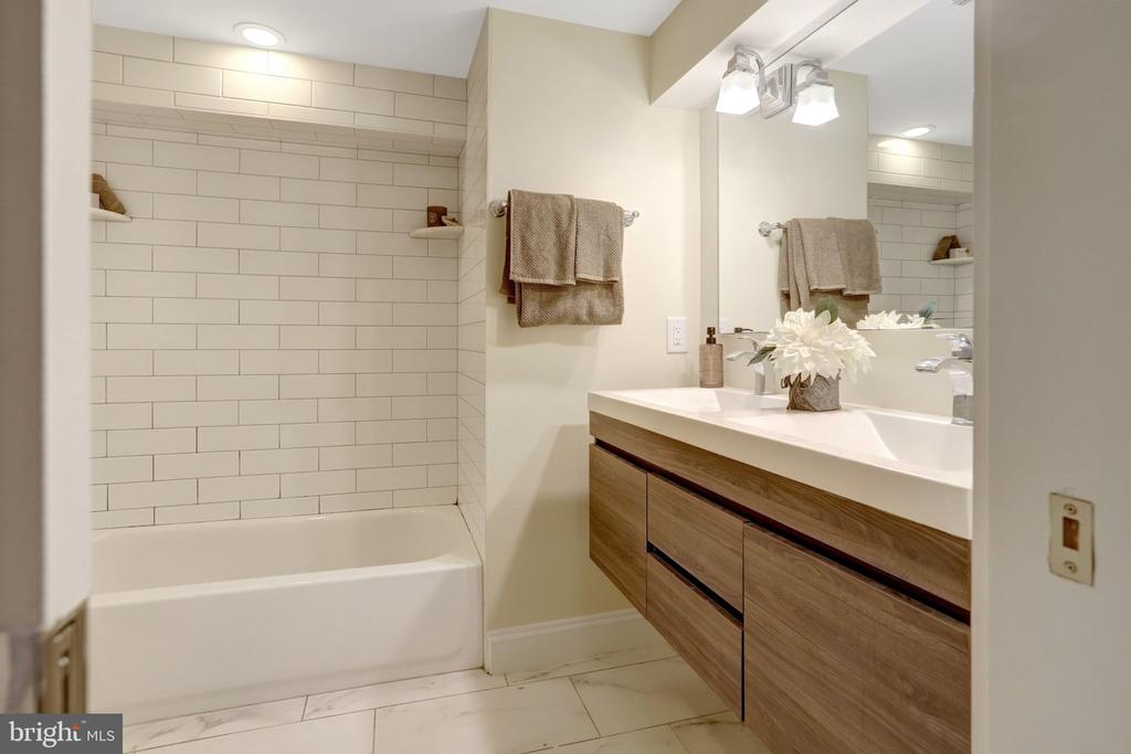 919 O STREET NW Unit: 1