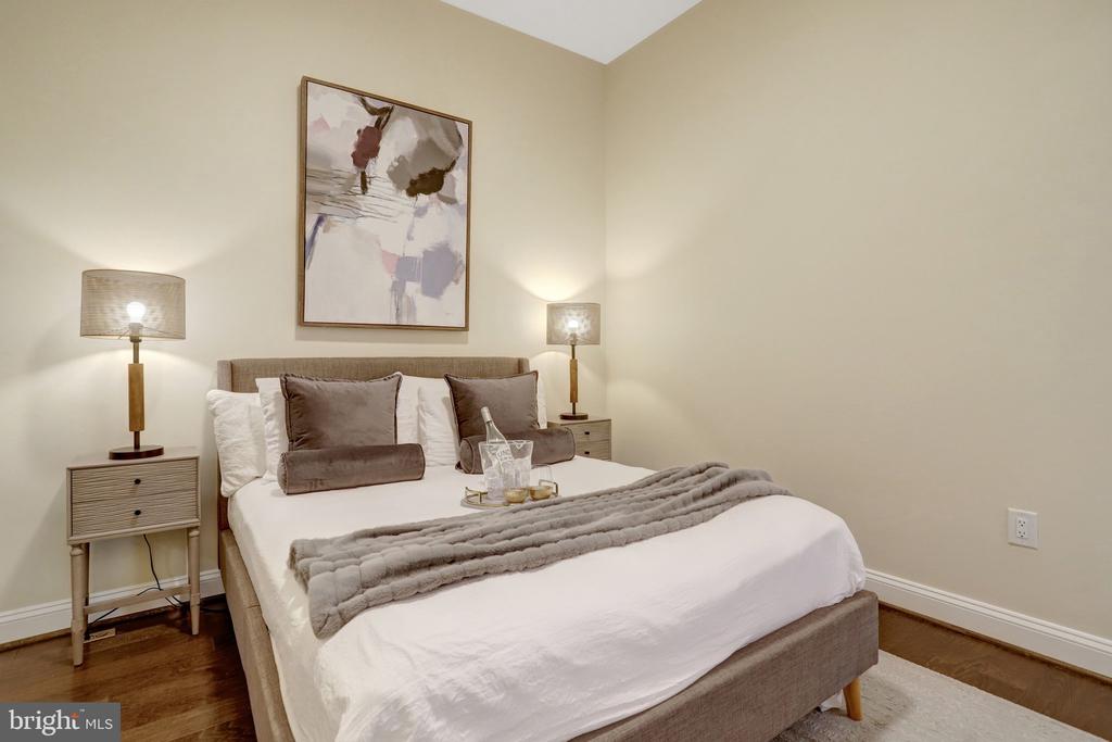 919 O STREET NW Unit: 1