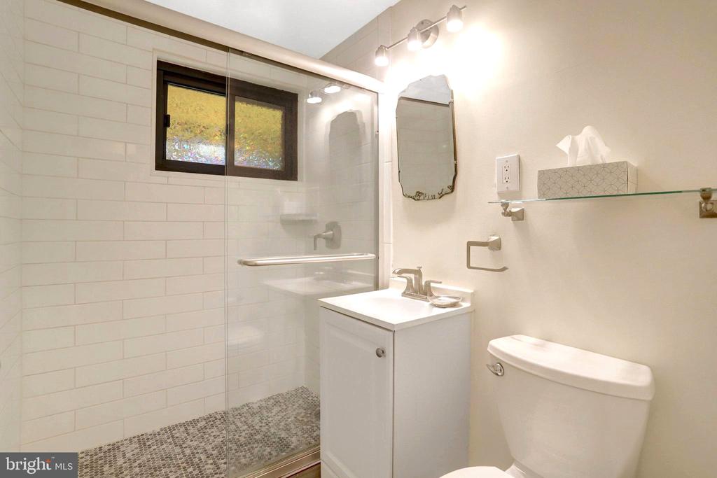 2141 I STREET NW Unit: 104