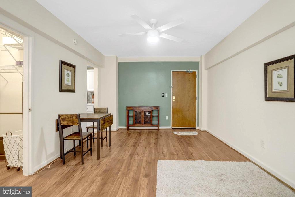 2141 I STREET NW Unit: 104