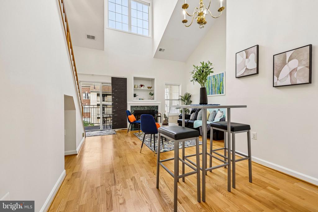 1320 N WAYNE STREET N Unit: 405
