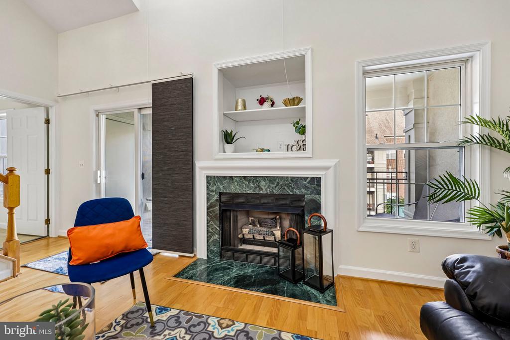 1320 N WAYNE STREET N Unit: 405