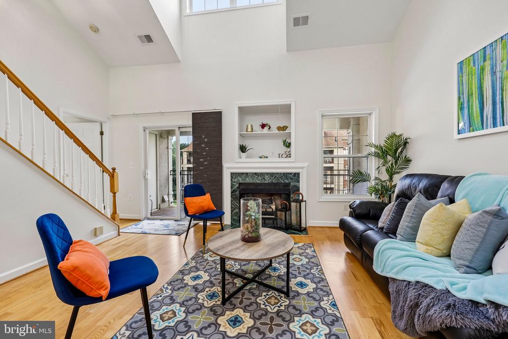 1320 N WAYNE STREET N Unit: 405