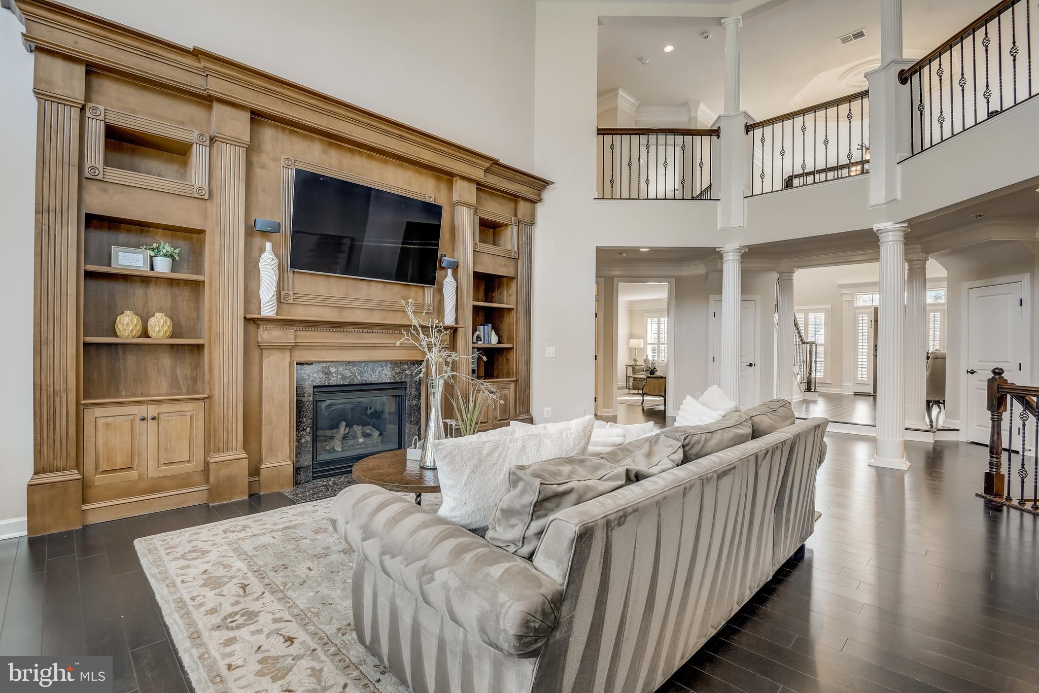 11624 Hunting Crest Ln