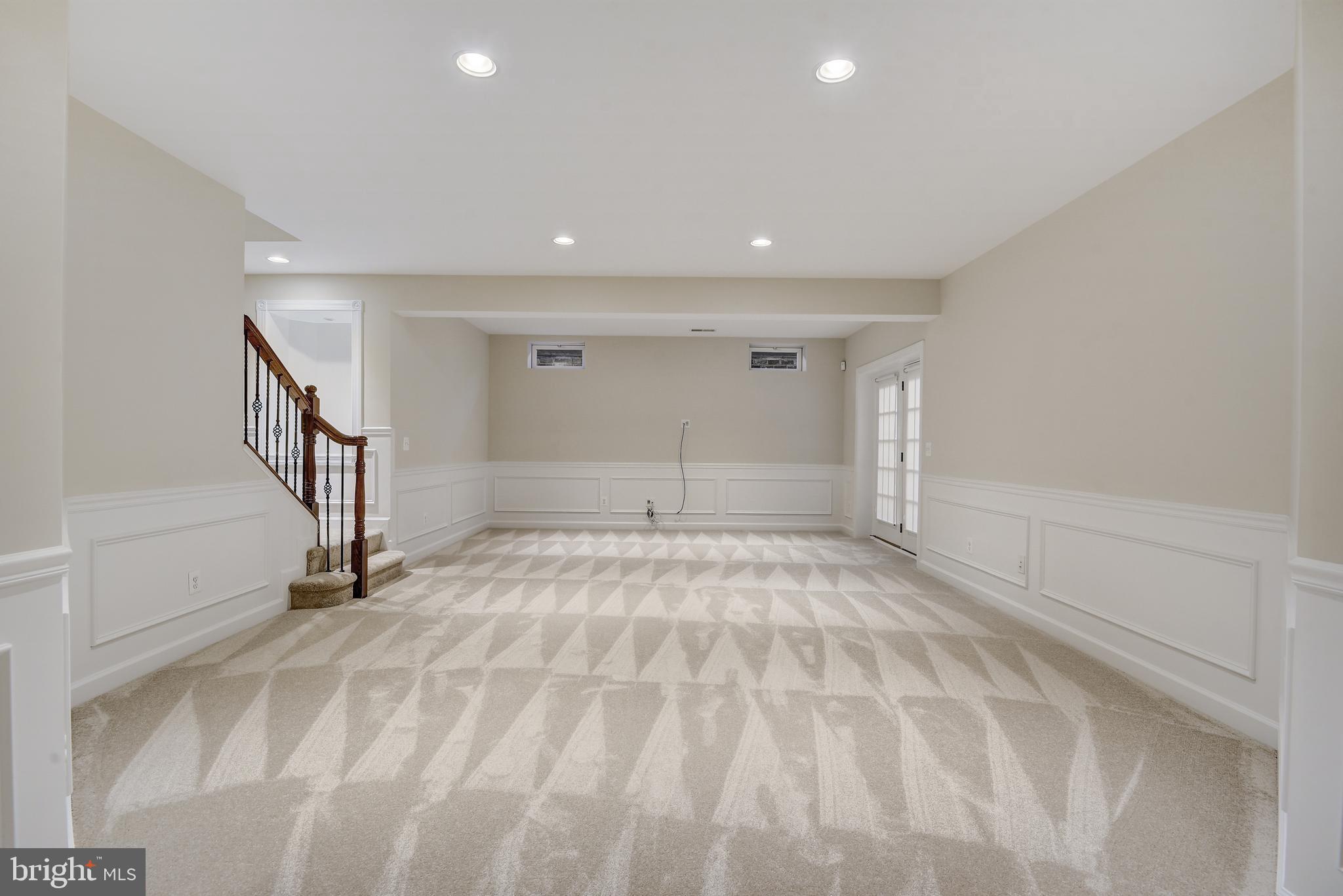11624 Hunting Crest Ln