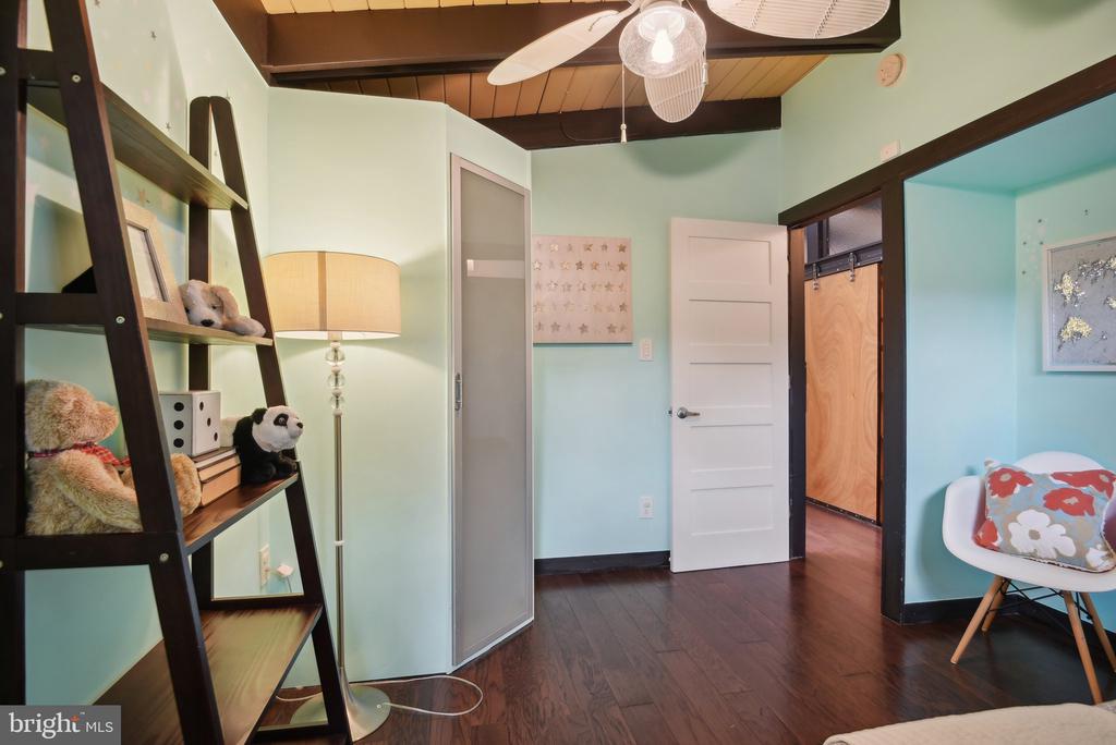 3322 Laurel Ct
