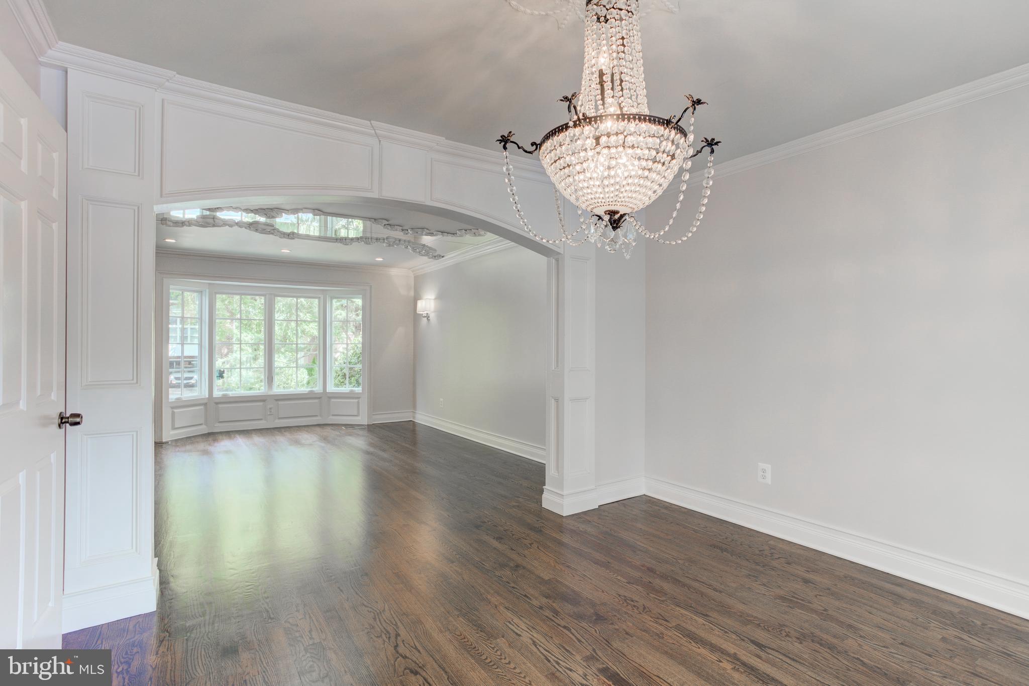 6857 SAINT ALBANS ROAD