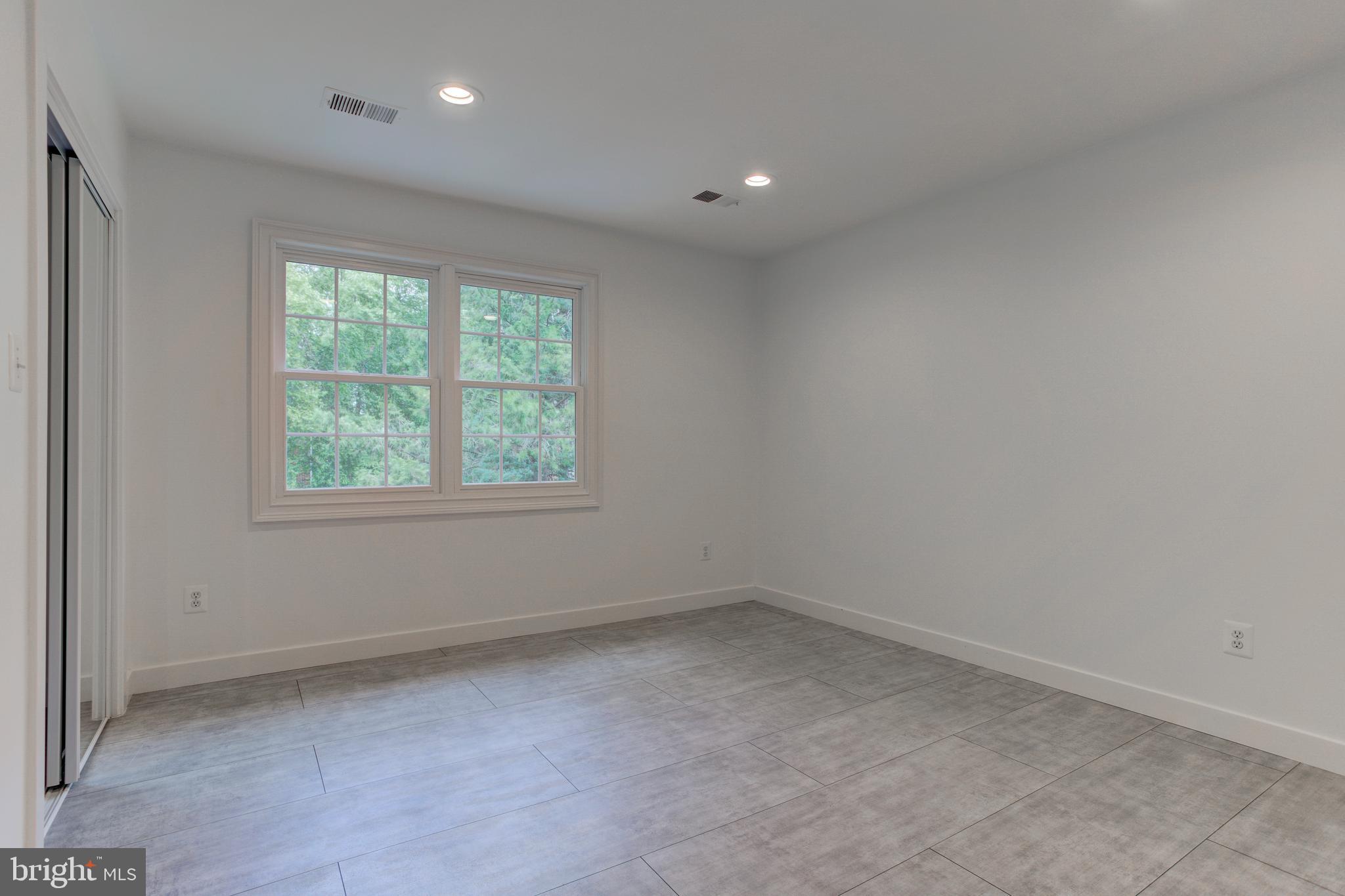 6857 SAINT ALBANS ROAD