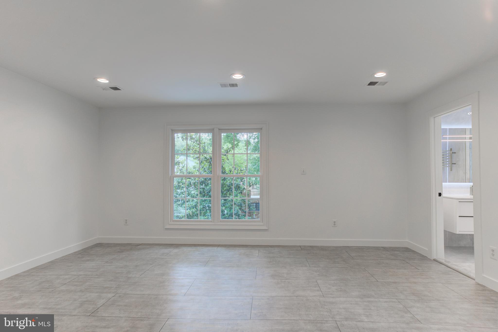 6857 SAINT ALBANS ROAD