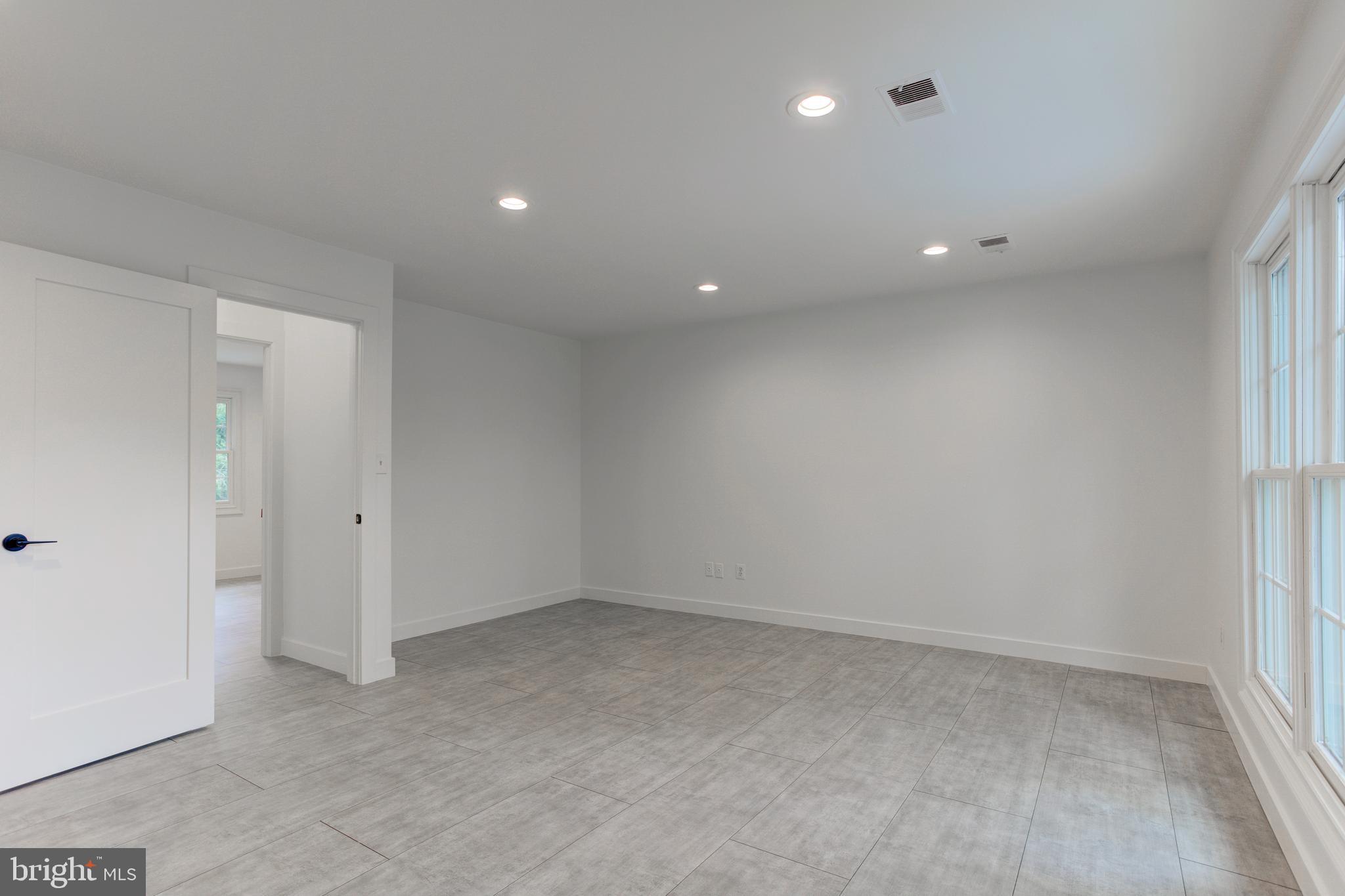 6857 SAINT ALBANS ROAD