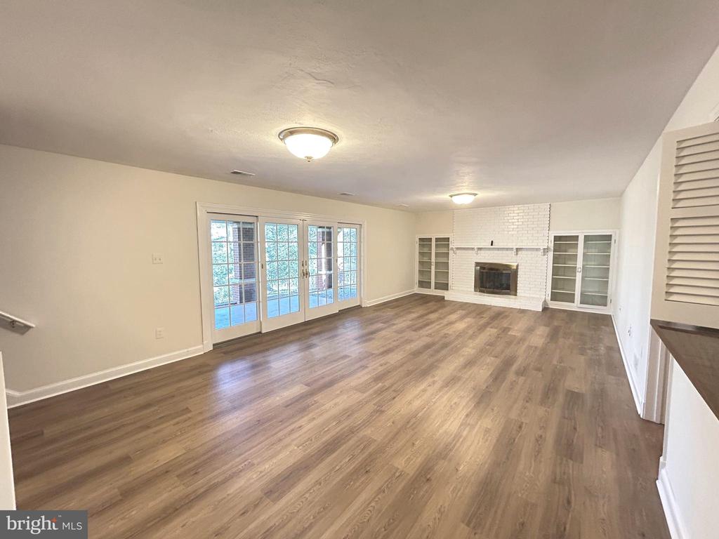 851 CANAL DRIVE