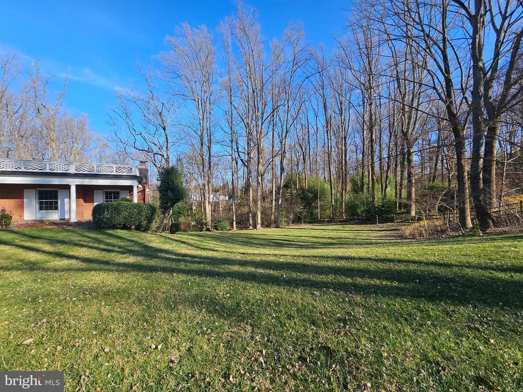 851 CANAL DRIVE