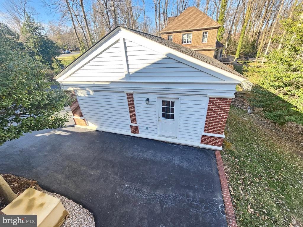 851 CANAL DRIVE