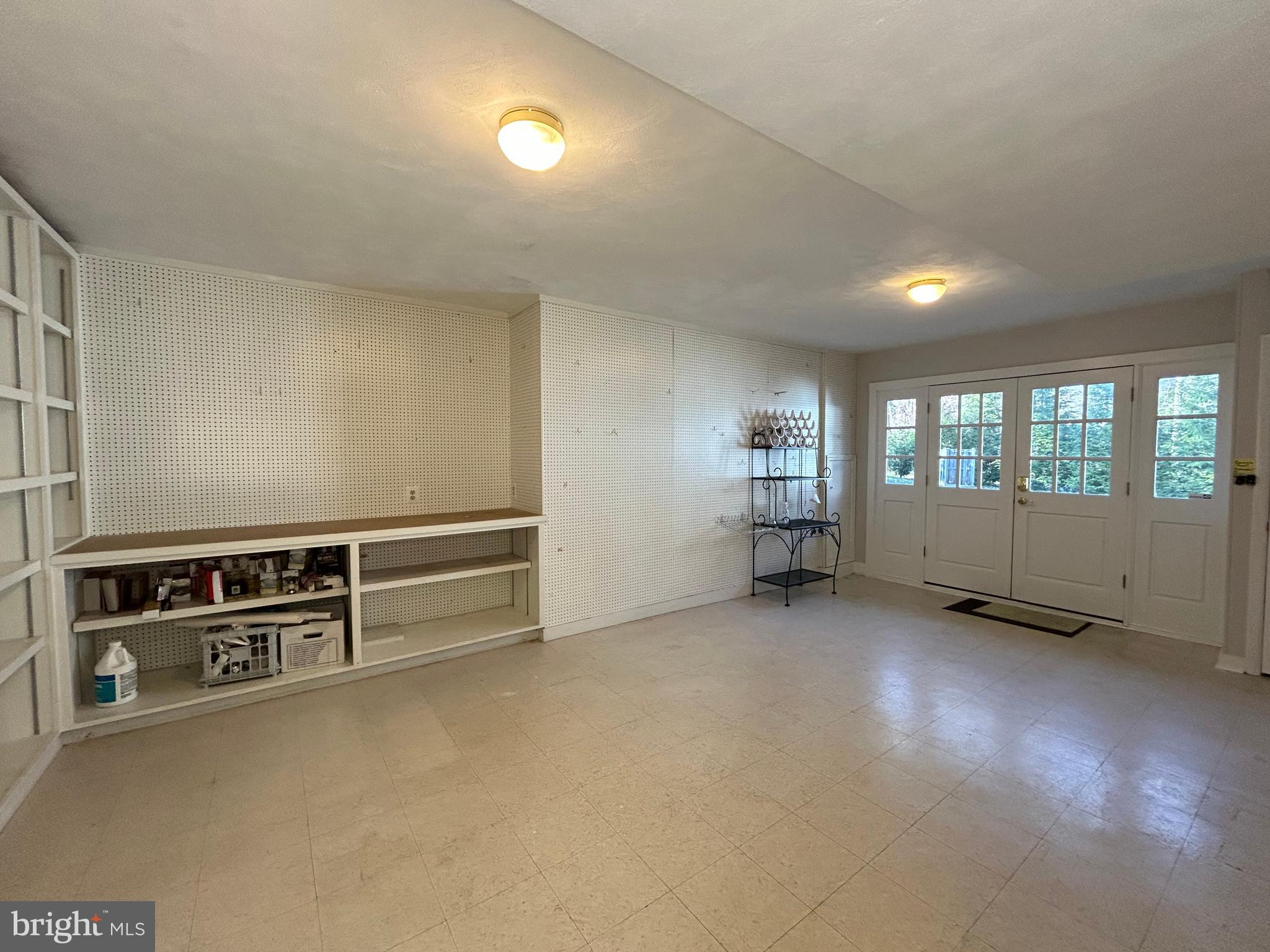 851 CANAL DRIVE