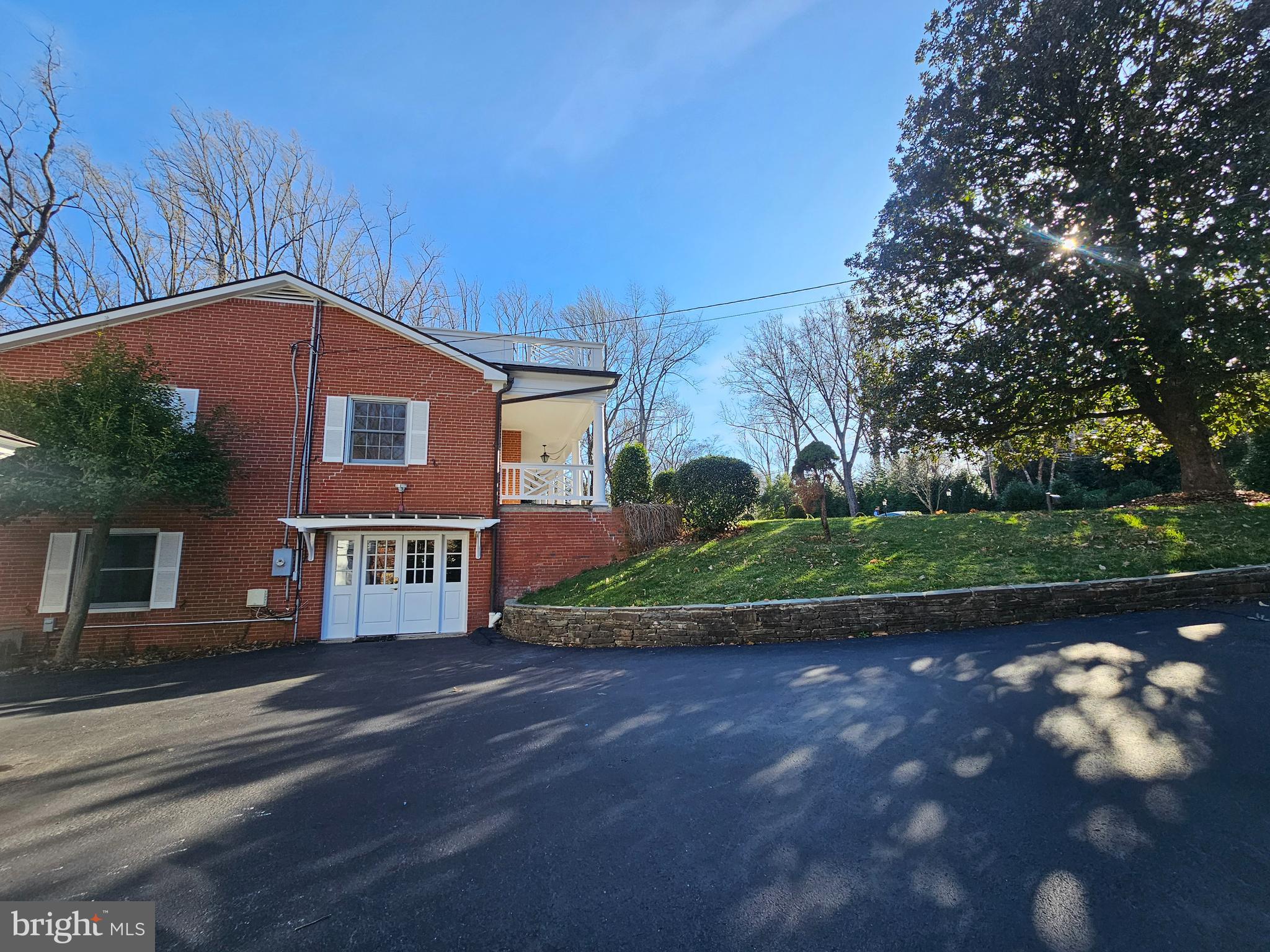 851 CANAL DRIVE