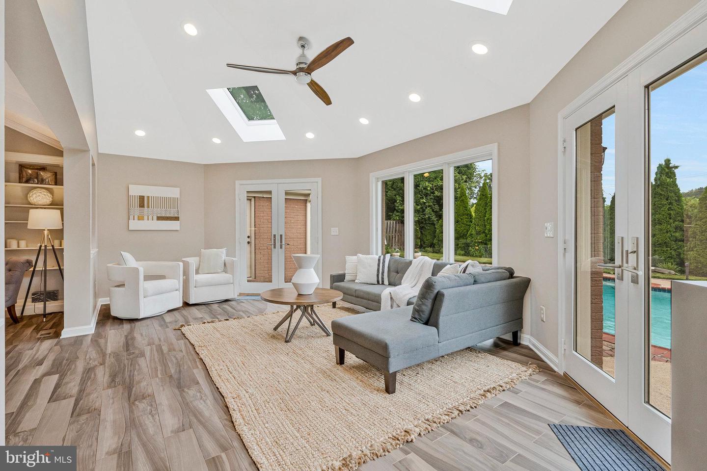 6280 Dunaway Ct