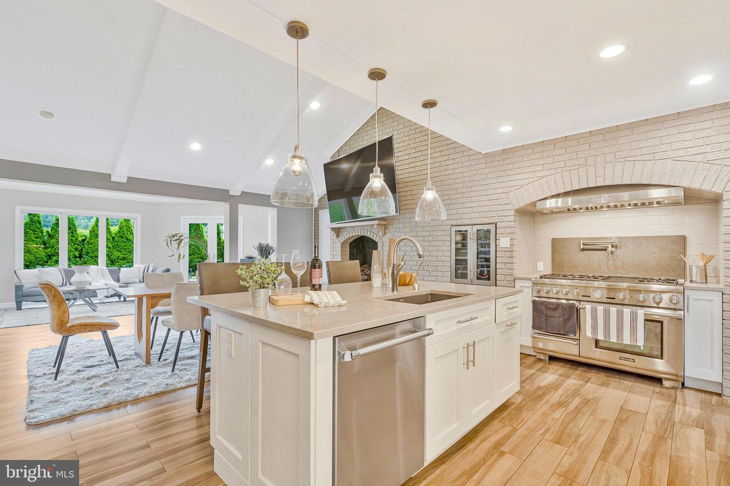6280 Dunaway Ct