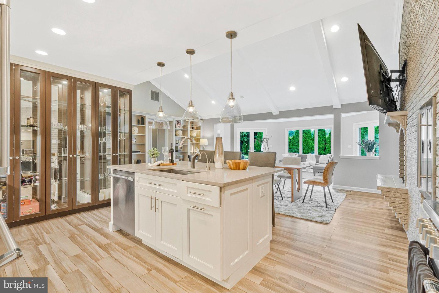 6280 Dunaway Ct