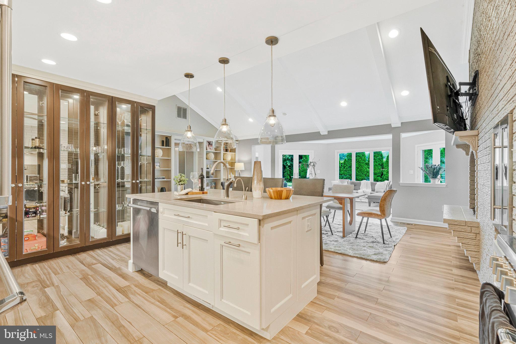 6280 Dunaway Ct