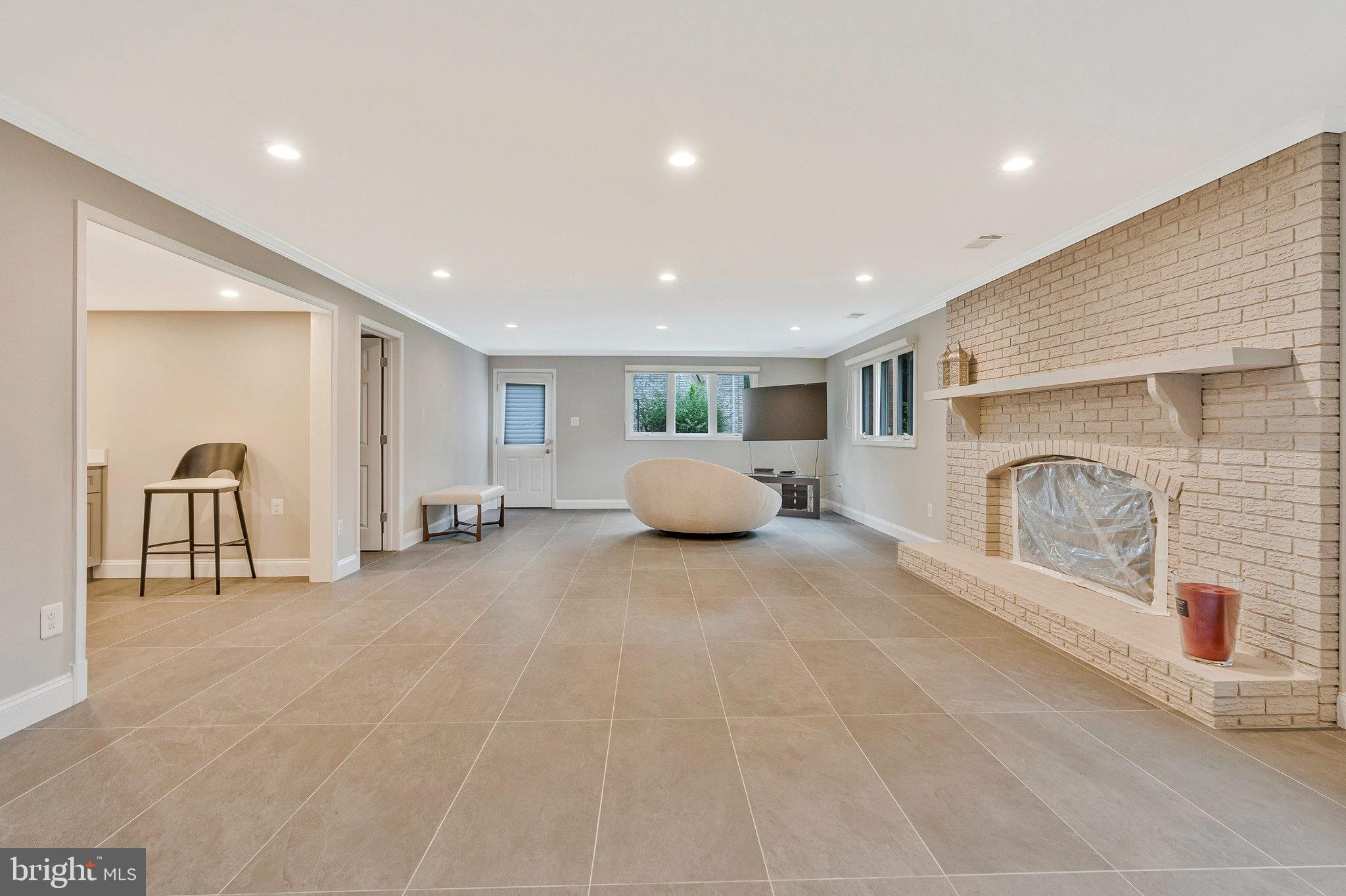 6280 Dunaway Ct