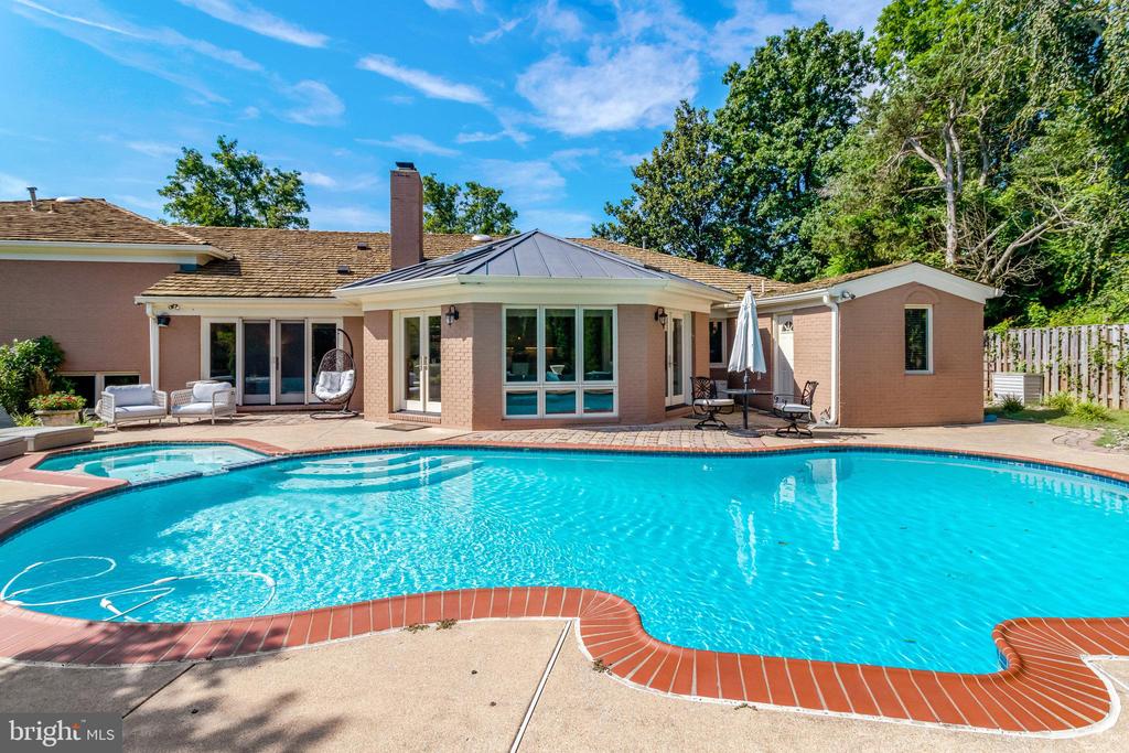 6280 Dunaway Ct