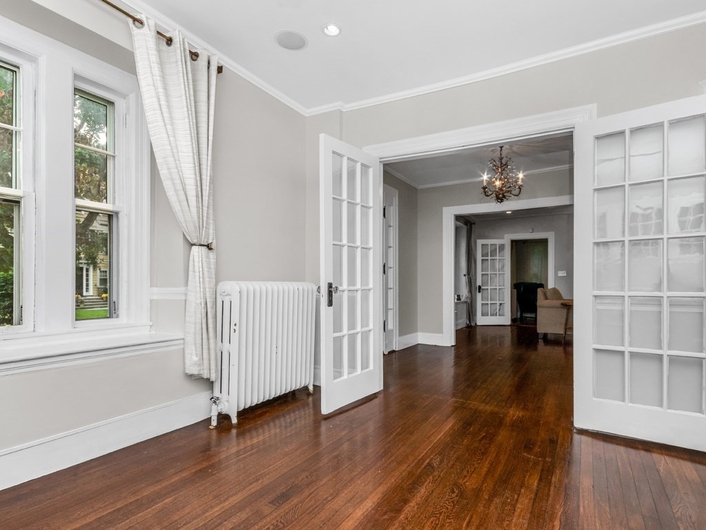 204 Pleasant St