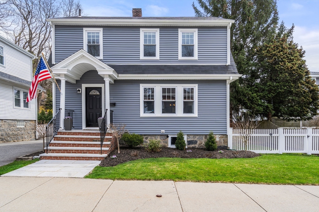 11 Robin St