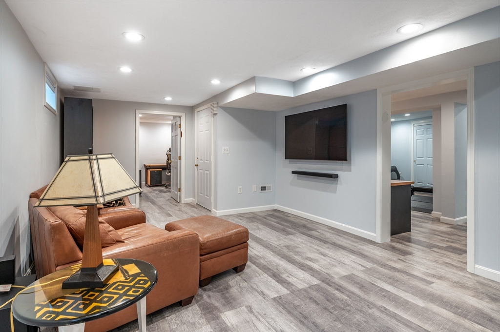 148 Norwood Ave # 148