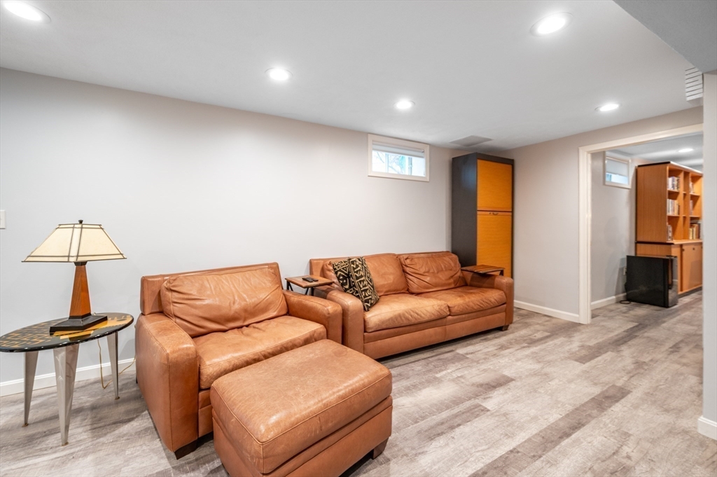 148 Norwood Ave # 148