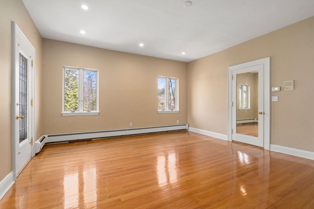 96 Monadnock Rd