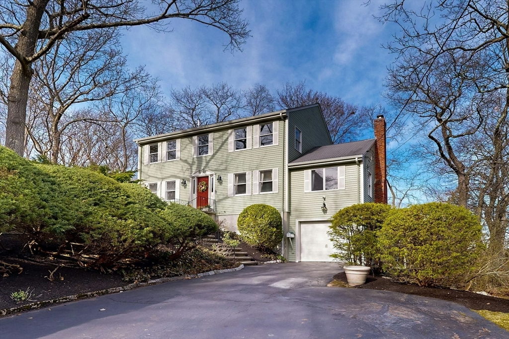 1 Hodge Rd