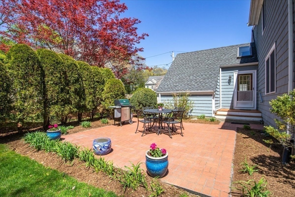 14 Tudor Road